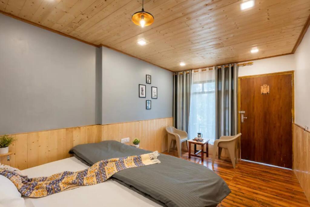 The Hill Story, Entire Chalet, Offbeat,Cozy Mussoorie Exterior foto