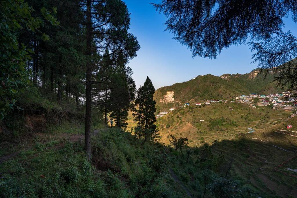 The Hill Story, Entire Chalet, Offbeat,Cozy Mussoorie Exterior foto